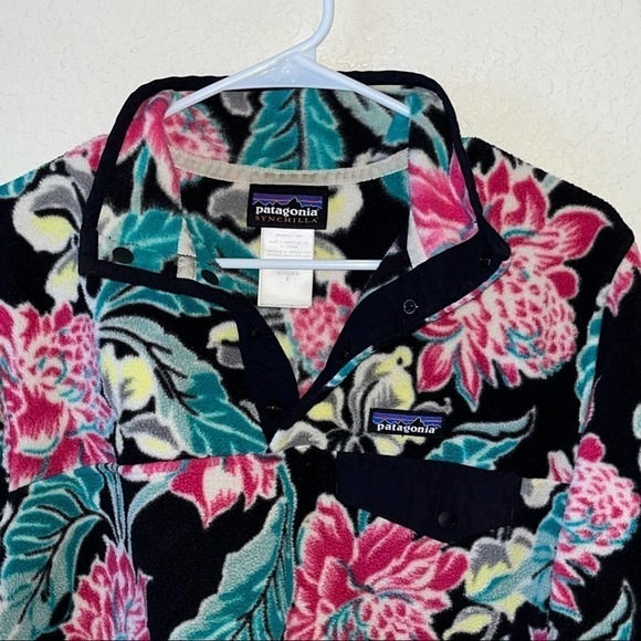 Patagonia Floral Women's Synchilla Size Small - Picture 3 of 6